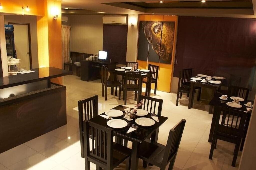 Grand Pinnacle Suvarnabhumi 2* фотосуреті