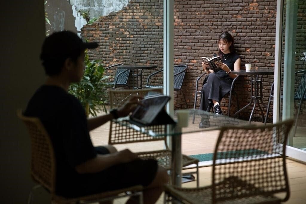 Nantra Sukhumvit 39 Hotel 3* суреті