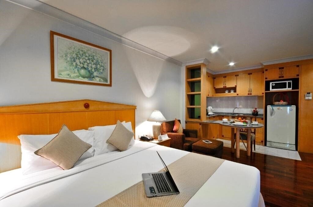 Картинка Admiral Suites Bangkok By Compass Hospitality 4*