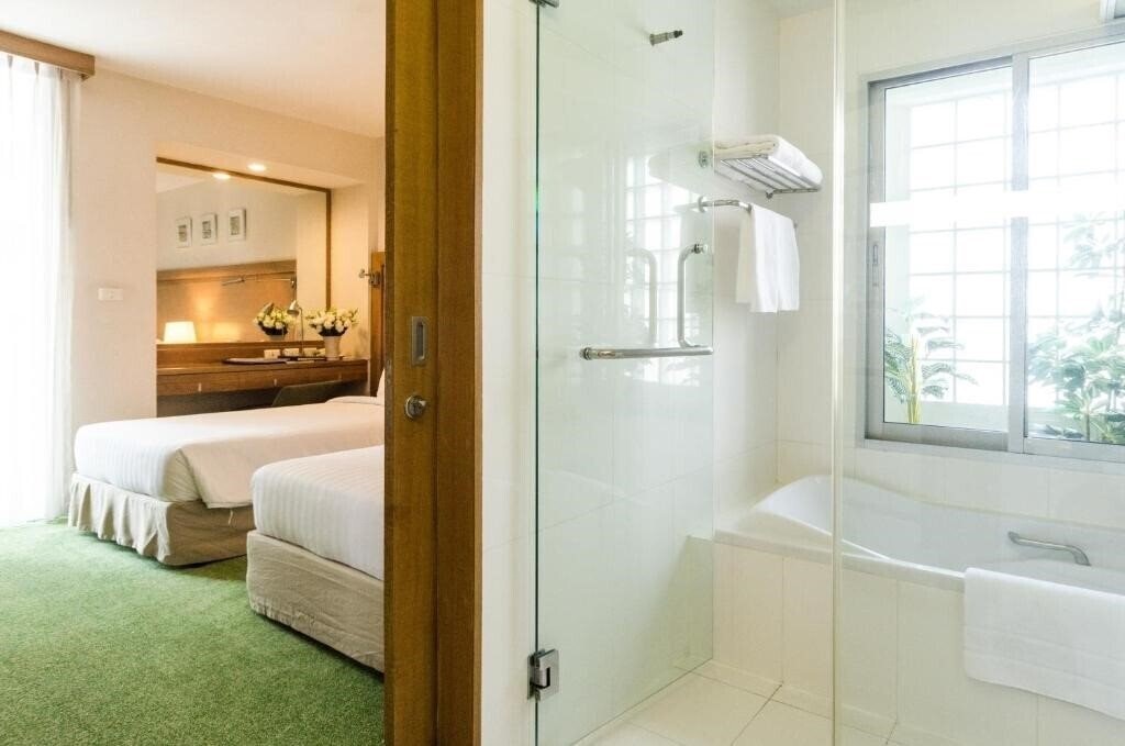 At Ease Saladaeng 4* фотосуреті