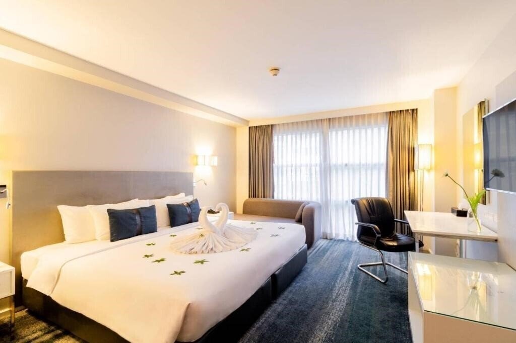 Фото Best Western Plus @ 20 Sukhumvit 3*