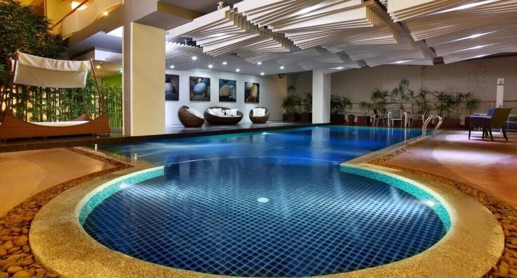 Отель Brighton Hotel & Residence 3*