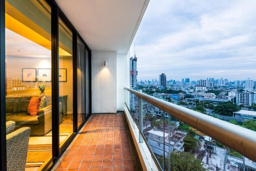 Chatrium Residence Bangkok-Sathon 4* суреті