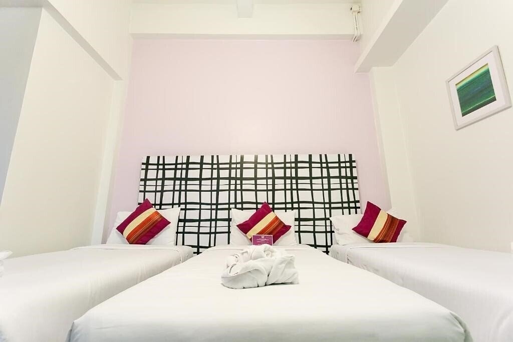 Фото Chaydon Sathorn 3*