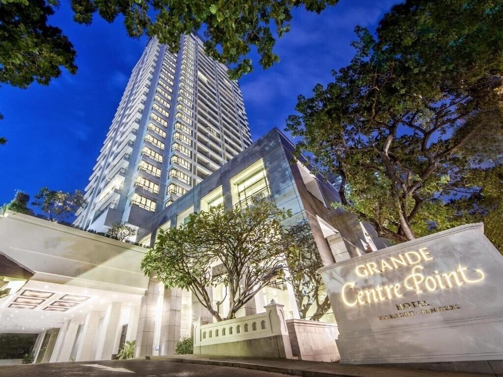 Отель Grande Centre Point Ploenchit Bangkok 5*