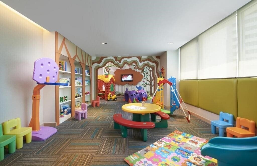 Somerset Lake Point 4* суреті