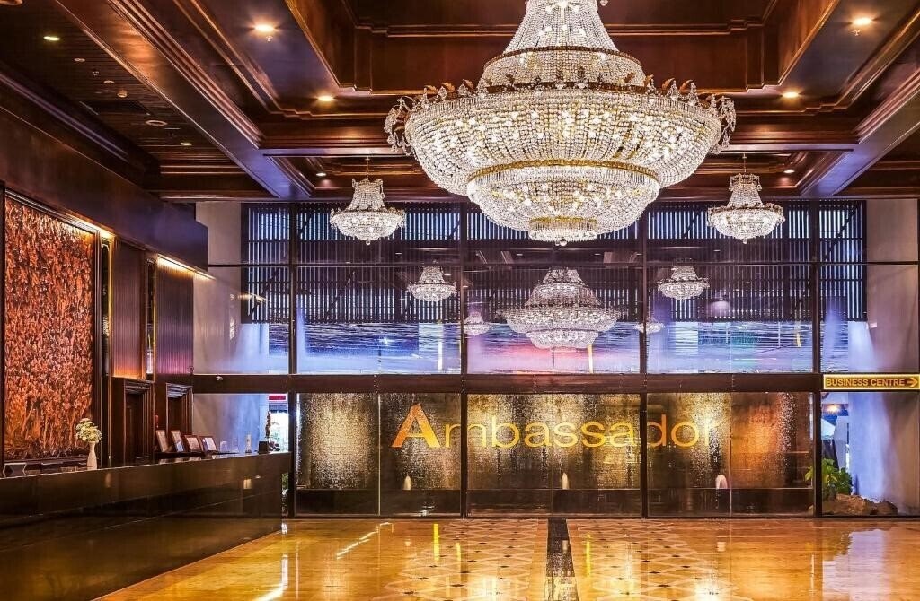 Ambassador 4* қонақ үйі