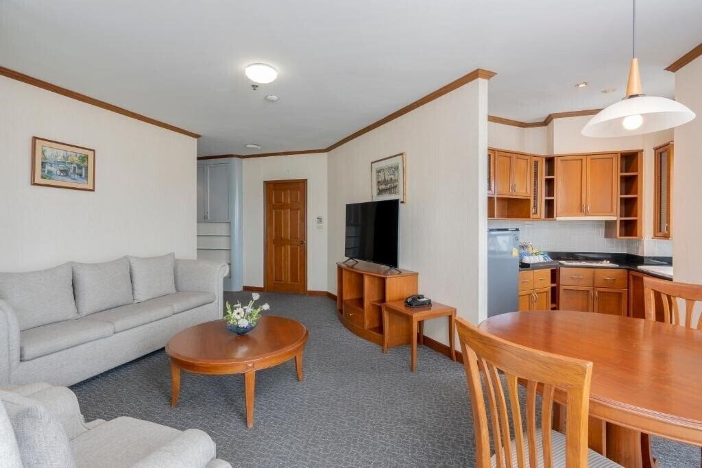 Картинка Grand Diamond Suites 4*