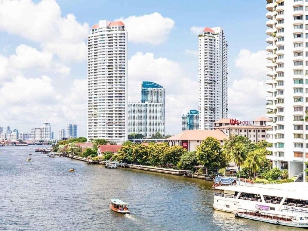 Фотография Ibis Bangkok Riverside 3*
