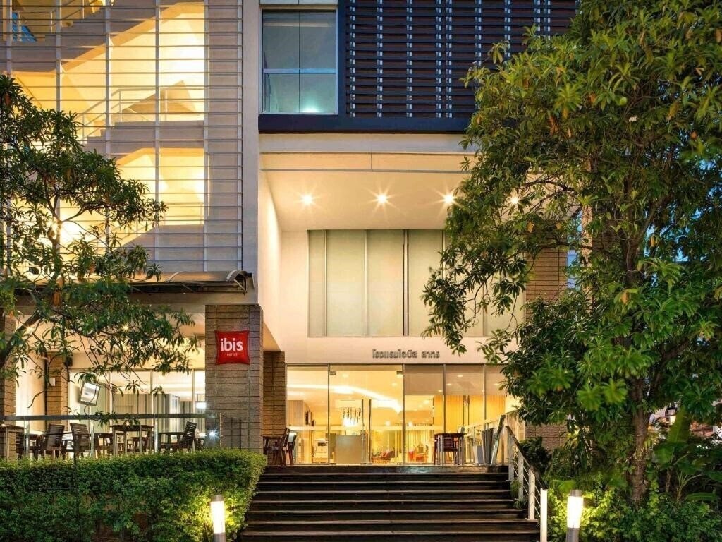 Картинка Ibis Bangkok Sathorn 3*