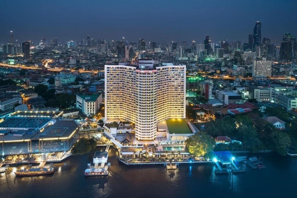 Отель Royal Orchid Sheraton 5*
