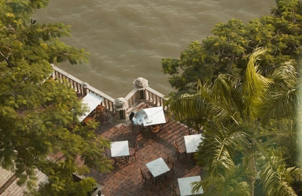 The Peninsula 5* суреті