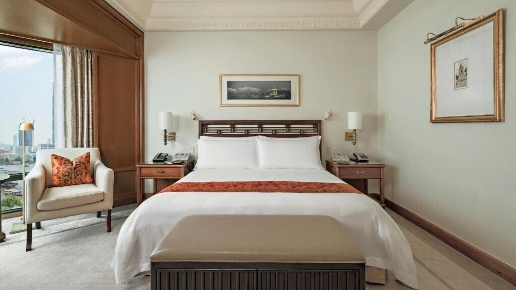 The Peninsula 5* суреті