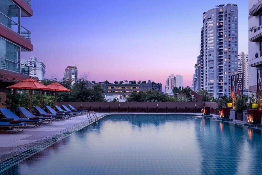 Фото Adelphi Grande Sukhumvit by Compass Hospitality 4*