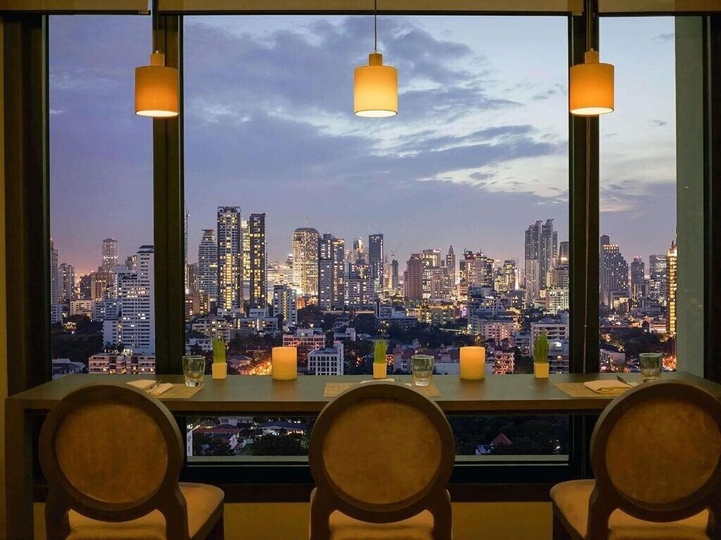 Фотография Avani Atrium Hotel 4*