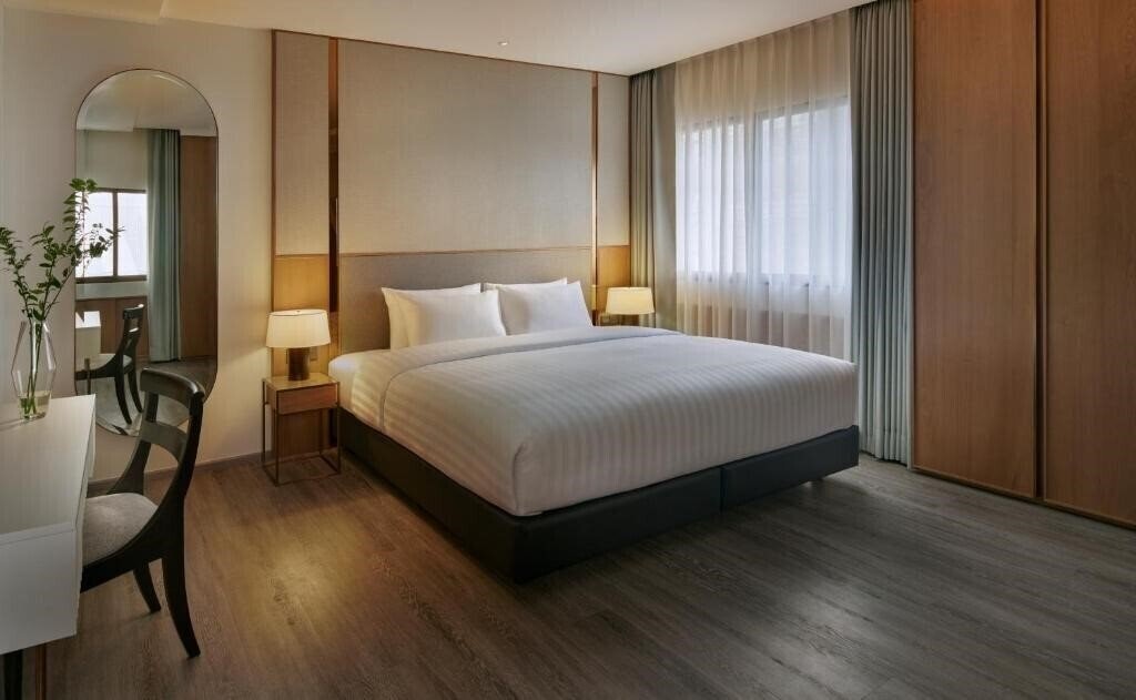 Bliston Suwan Parkview 4* суреті