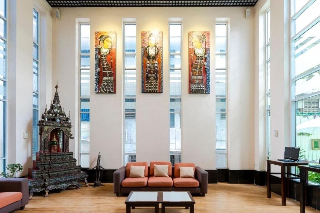 Pinnacle Lumpinee Hotel & Spa 3* суреті