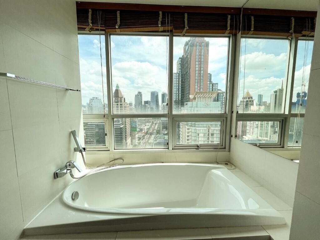 Urbana Sathorn 5* суреті