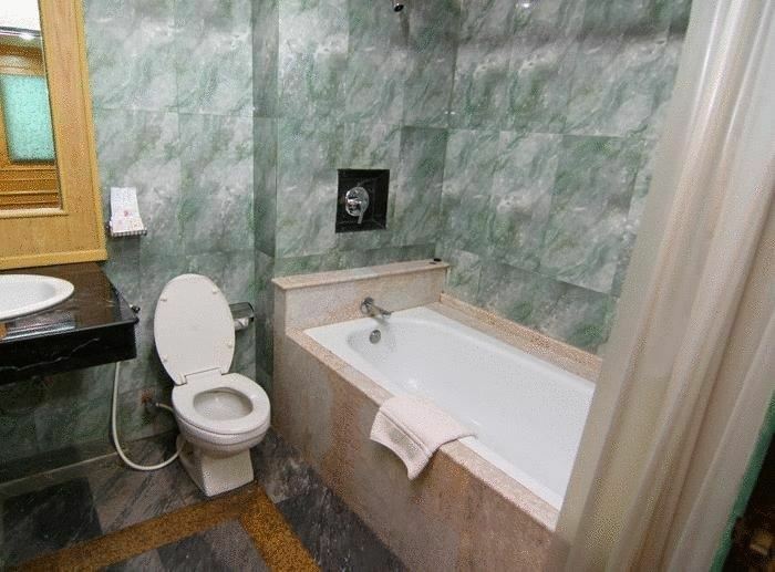 Изображение 13 Coins Tower Hotel Ratchada 2*