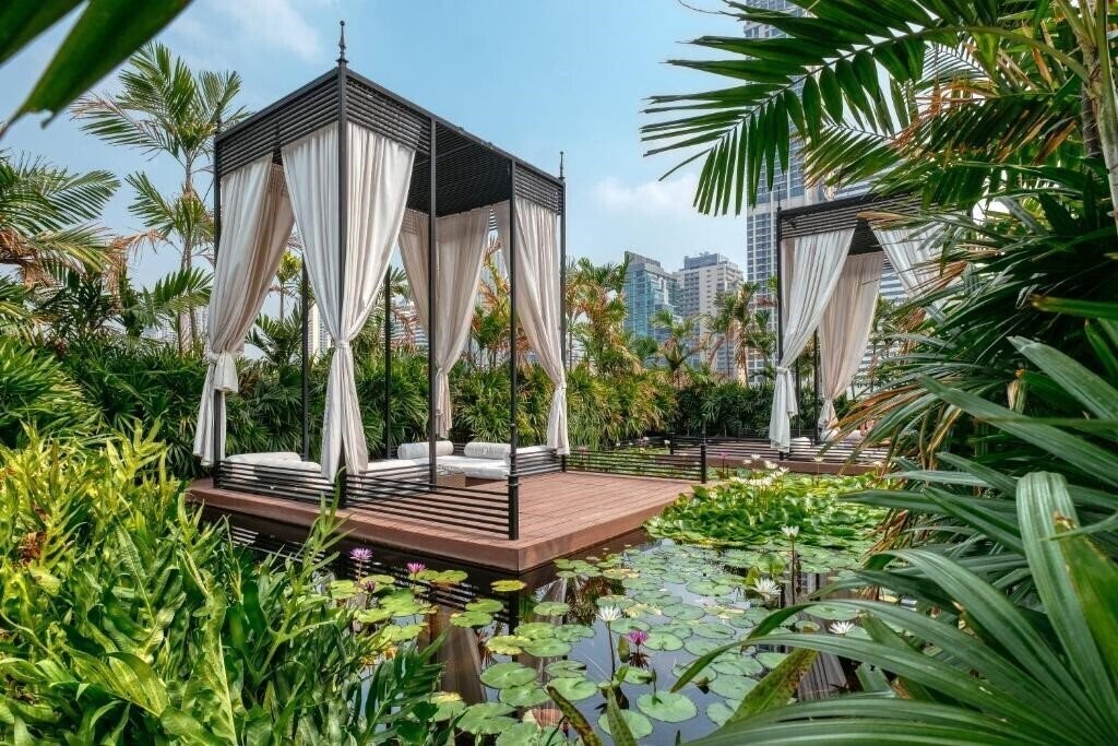 Movenpick Hotel Sukhumvit 15 Bangkok 5* қонақ үйі