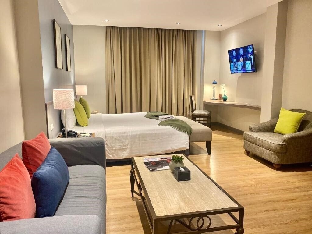 Asoke Residence Sukhumvit 4* фотосуреті