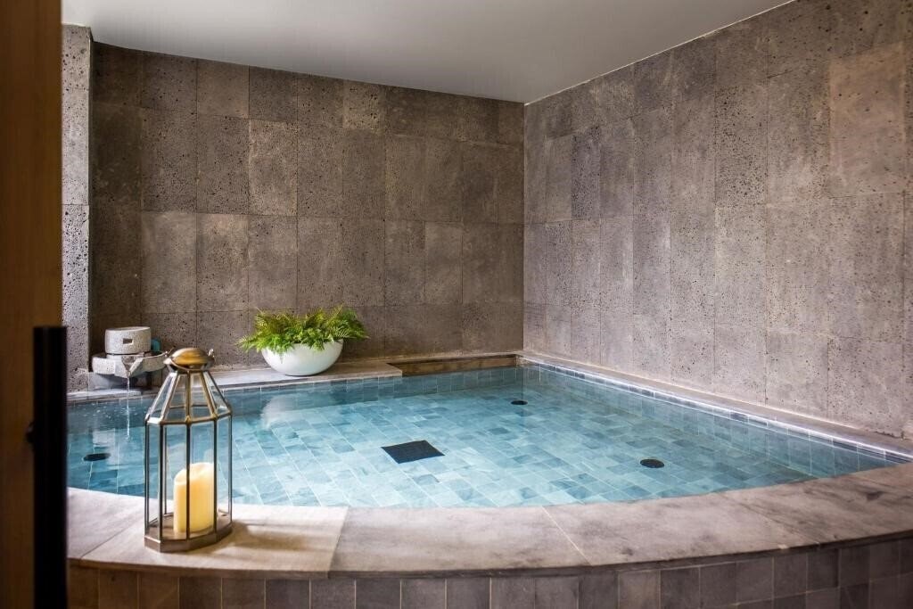 Фотография Cross Vibe Sukhumvit 4*