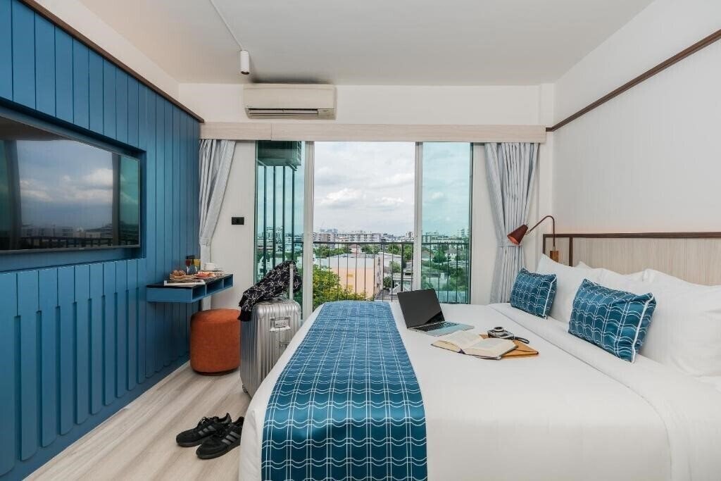 Фото Hotel Amber Sukhumvit 85 3*