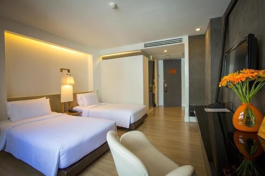 Trinity Silom Hotel 3* фотосуреті