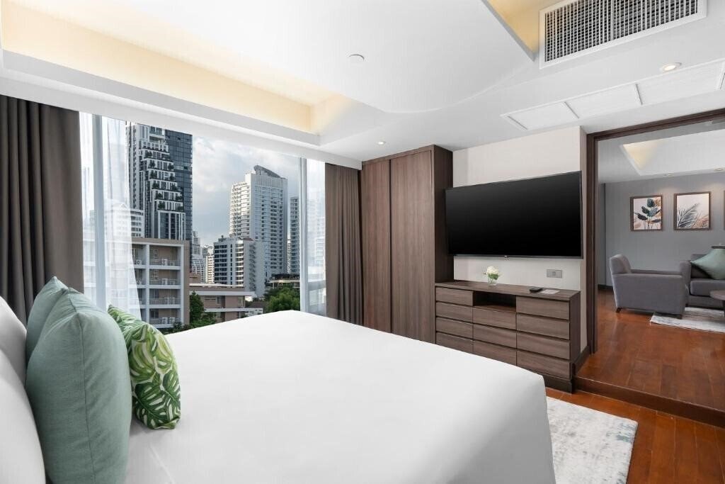 Картинка Hotel Mermaid Bangkok 4*