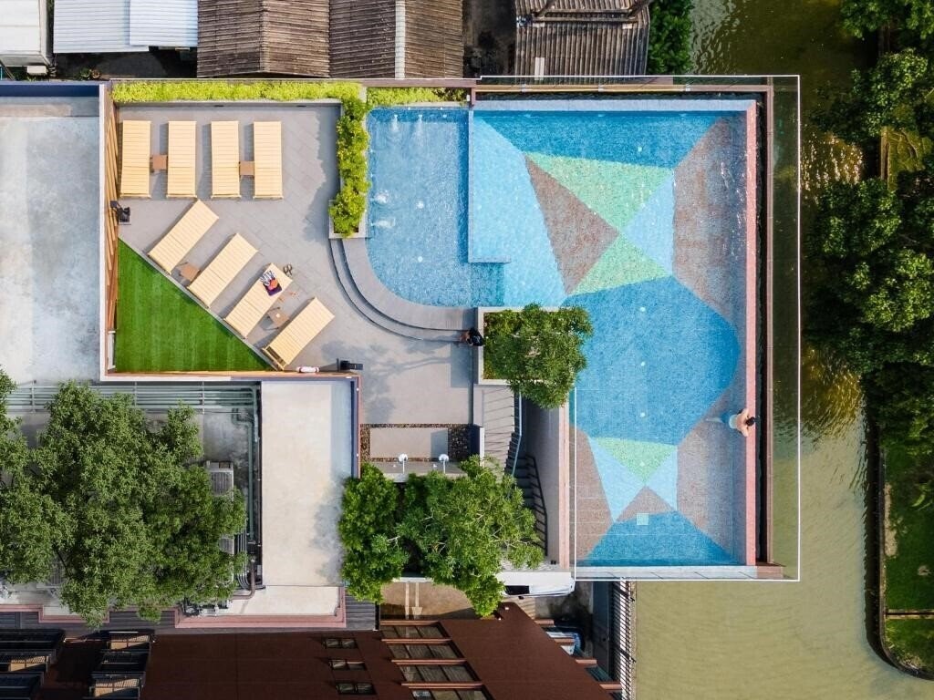 The Quart Ruamrudee 4* суреті