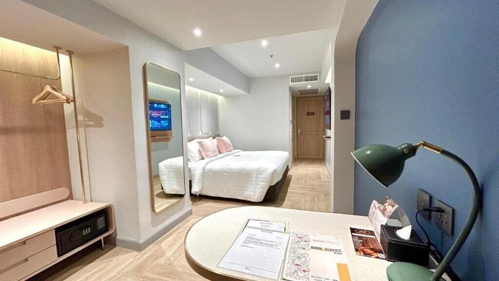 The Quarter Ladprao Hotel 3* суреті