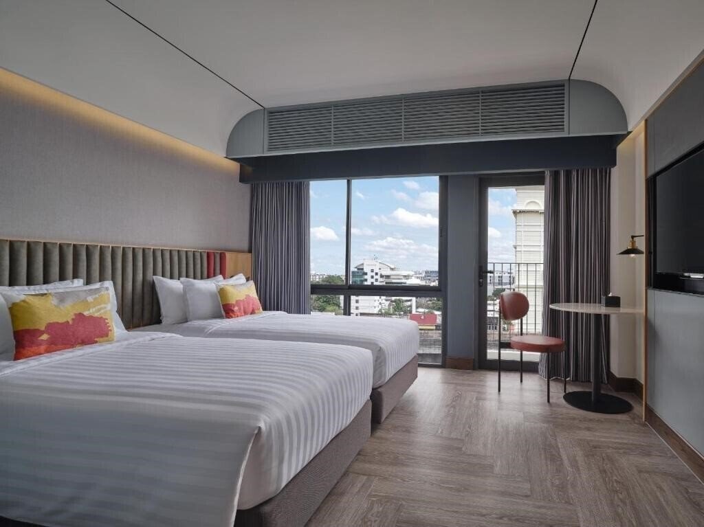 The Quarter Onnut 4* суреті