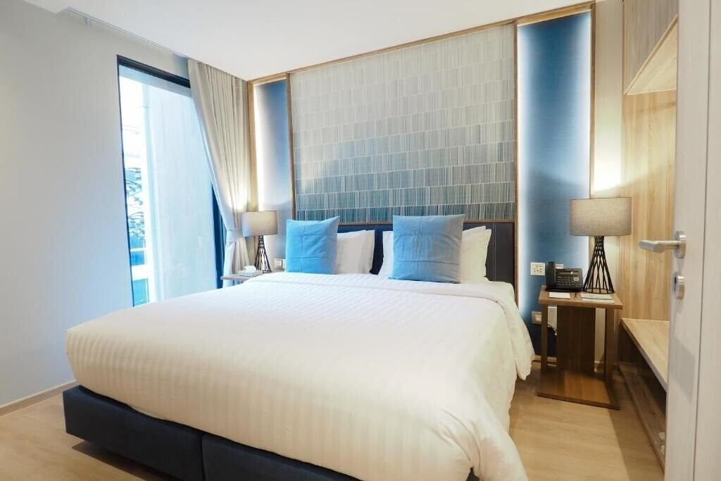 The Quarter Phromphong 4* суреті