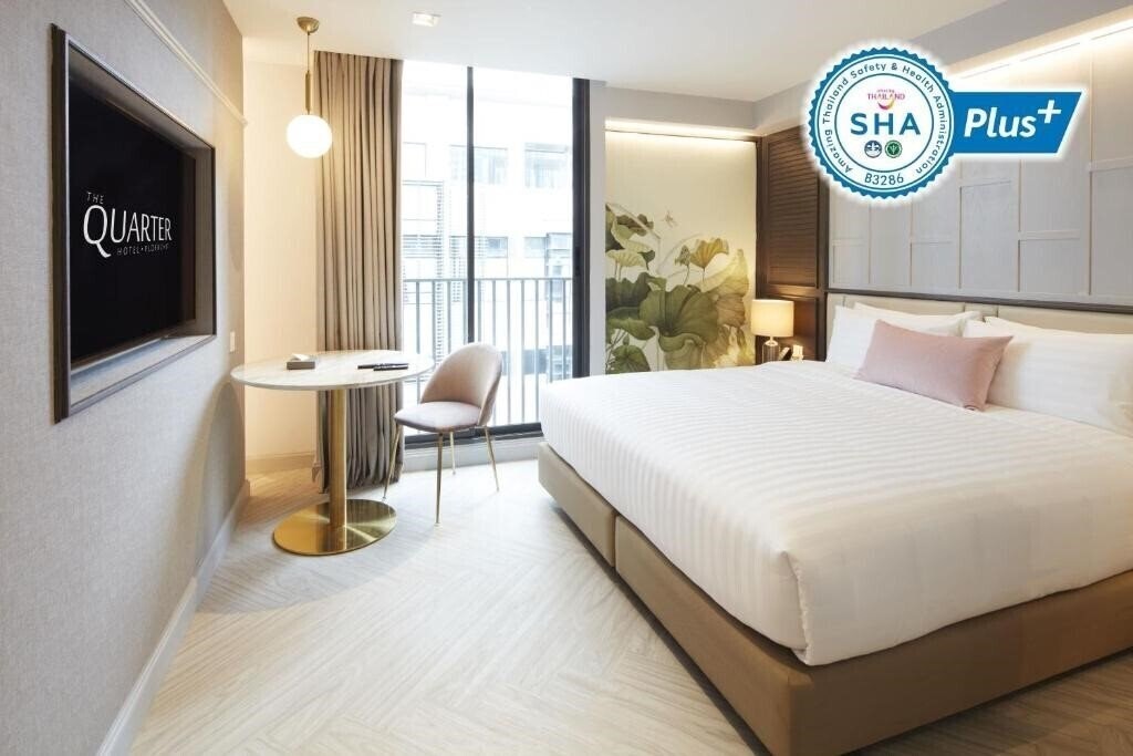 The Quarter Ploenchit 4* суреті