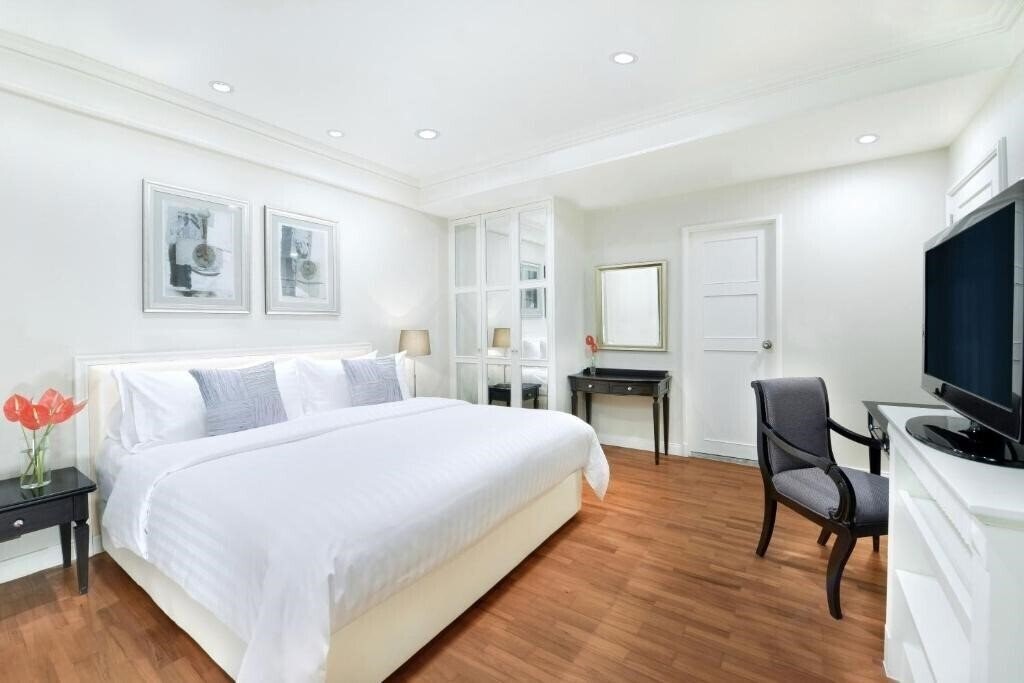 Изображение Centre Point Hotel Chidlom 4*