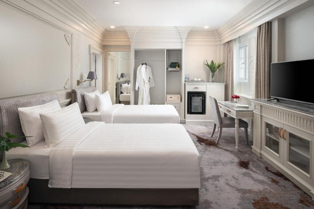 Изображение Kingston Suites 4*