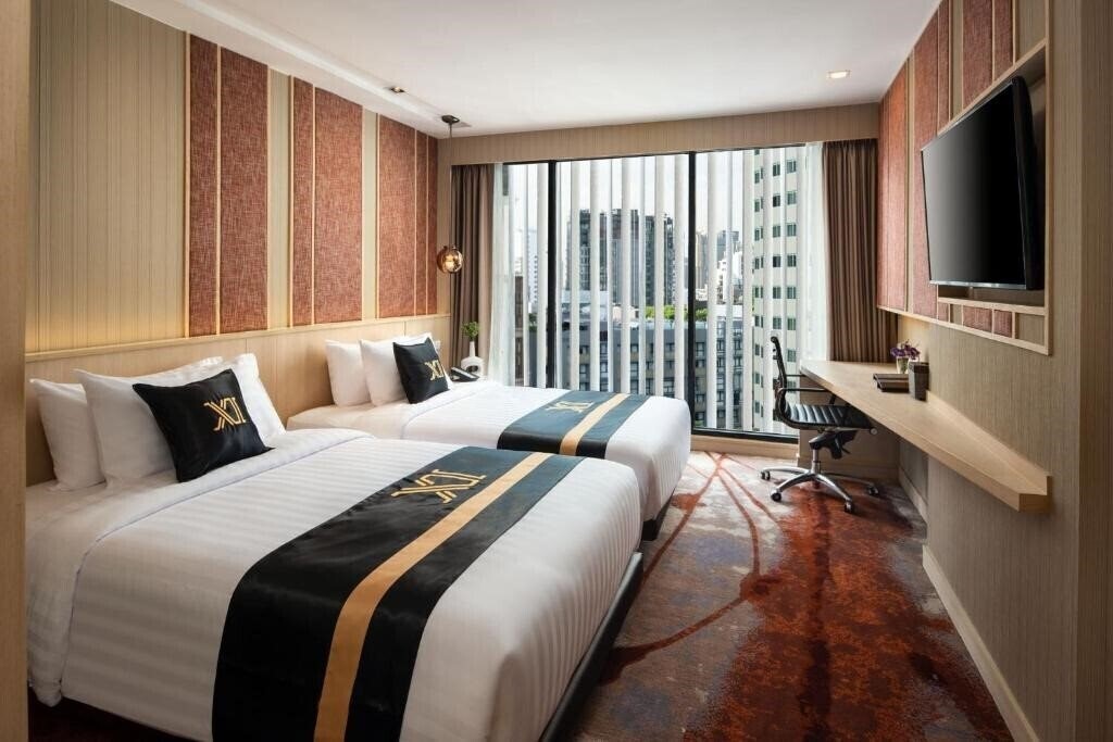 Eleven Hotel Bangkok 4* қонақ үйі