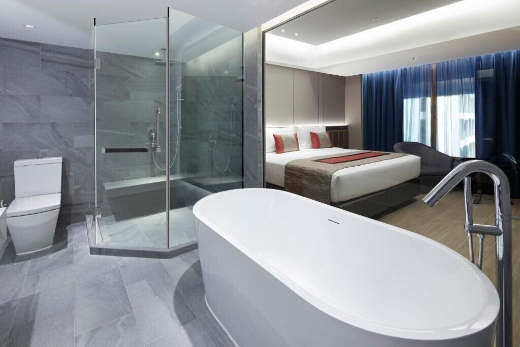 Фотография Grace At Five By Grace Hotel 4*