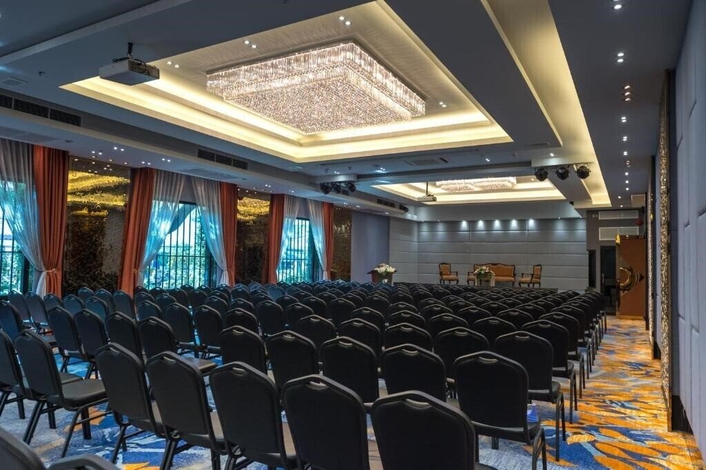 Nouvo City Hotel 4* суреті