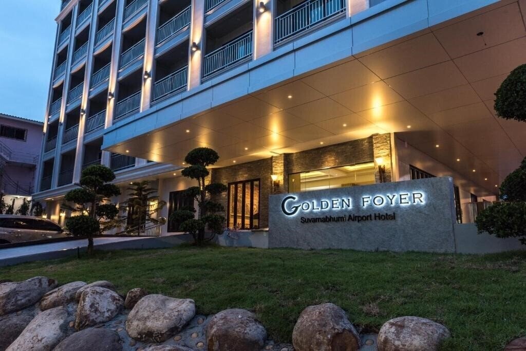 Golden Foyer Suvarnabhumi Airport Hotel 4* суреті