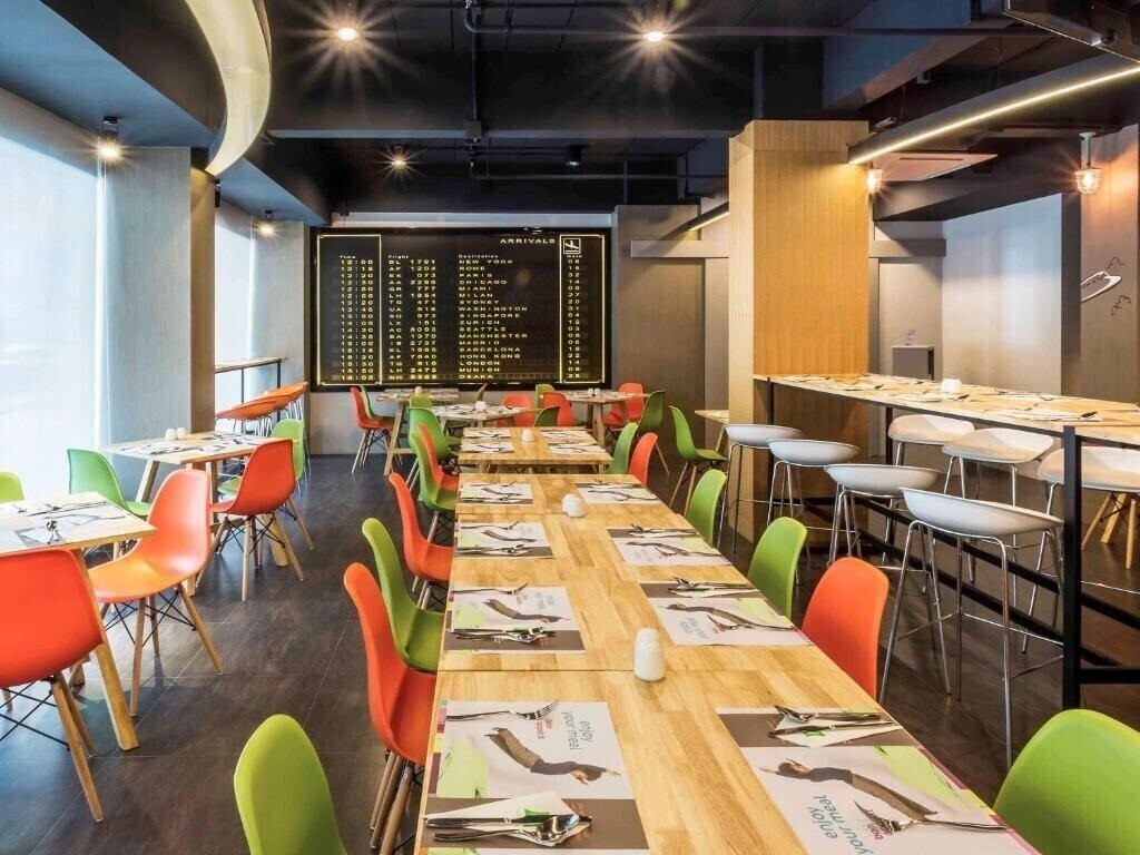 Ibis Styles Bangkok Sukhumvit 50 3* фотосуреті