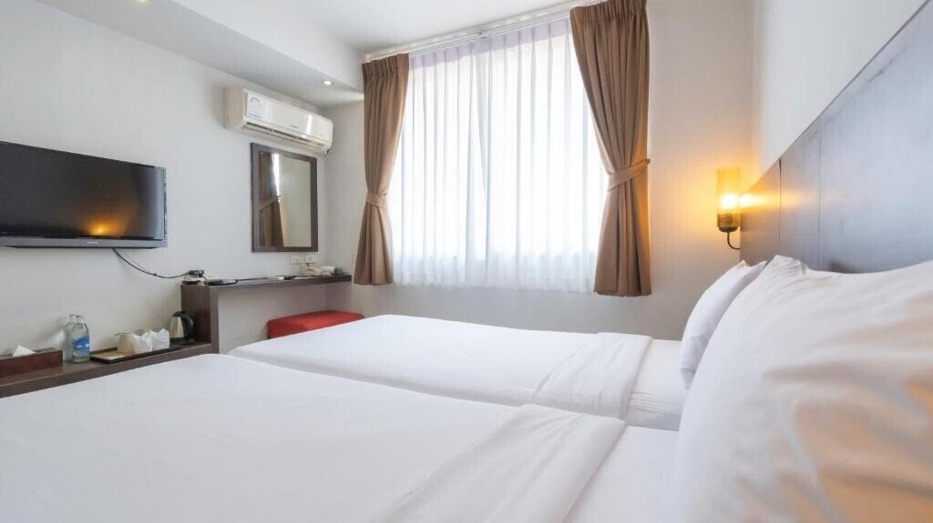 Отель Pas Cher Hotel De Bangkok 3*
