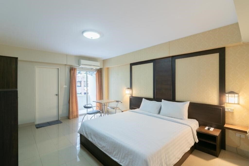 P Park Residence Suvarnabhumi 3* қонақ үйі