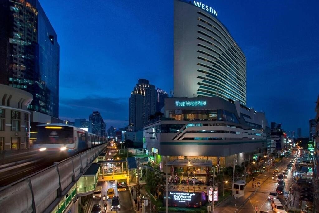 Отель Westin Grande Sukhumvit 5*