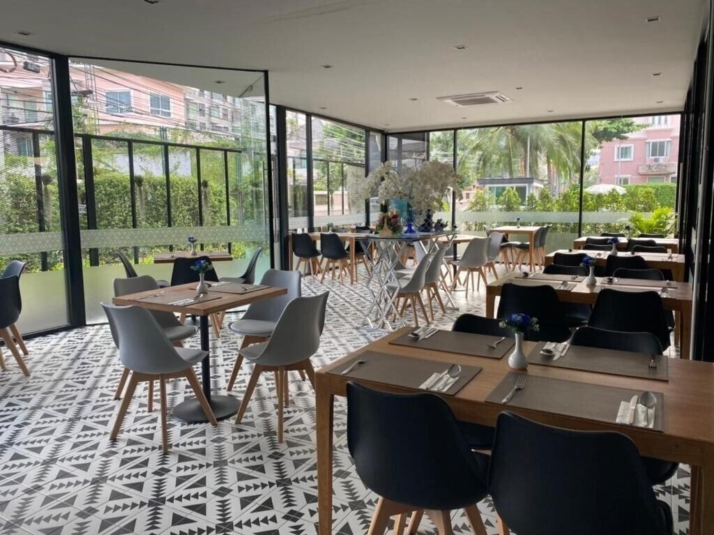 Almas Hotel Bangkok 3* фотосуреті