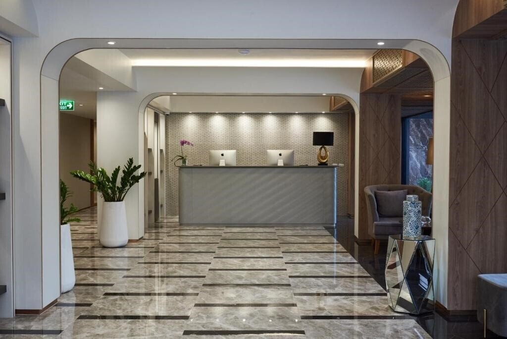 Almas Hotel Bangkok 3* суреті