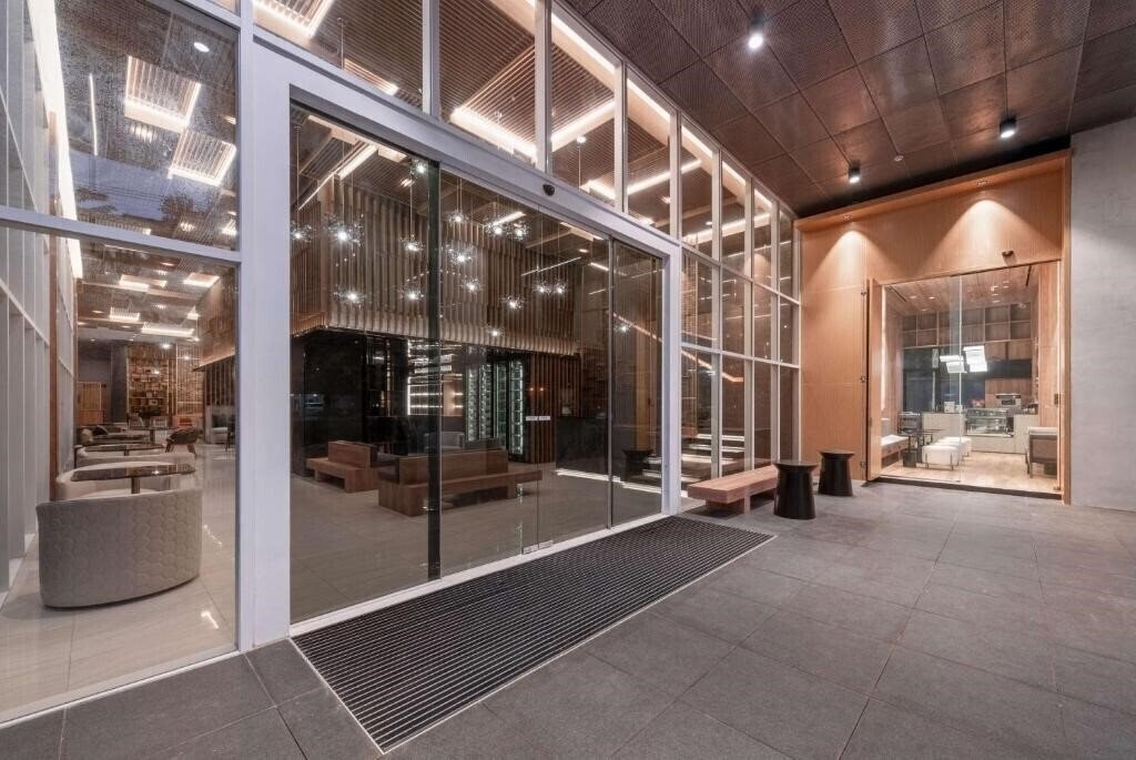 Изображение Wyndham Garden Bangkok Sukhumvit 42 4*