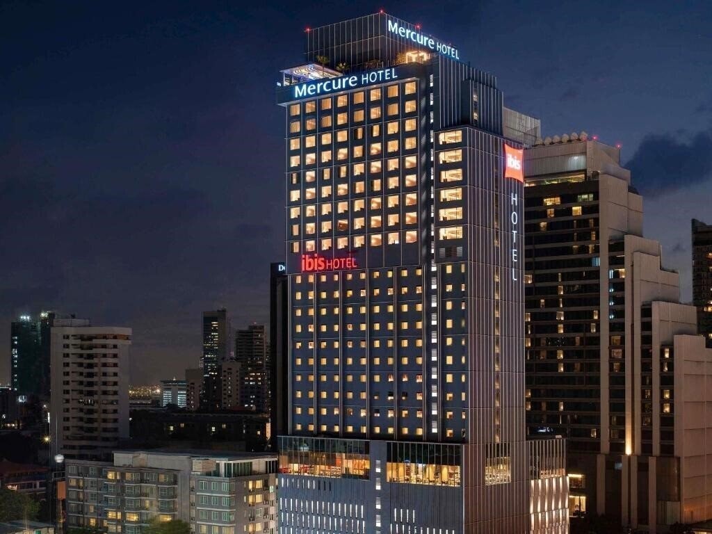 Отель Ibis Bangkok Sukhumvit 24 3*
