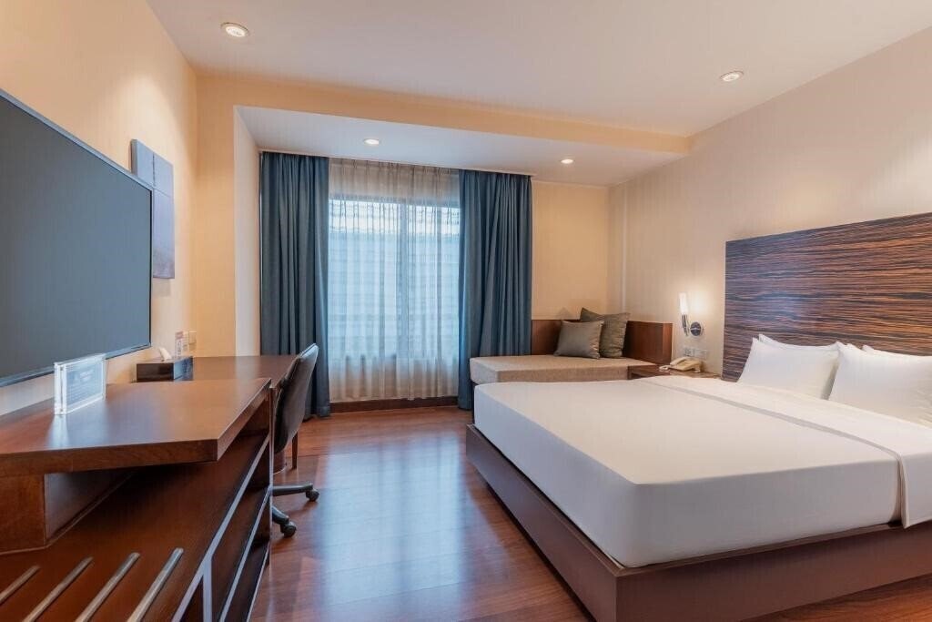 Картинка Journeyhub Bangkok Sukhumvit 26 4*