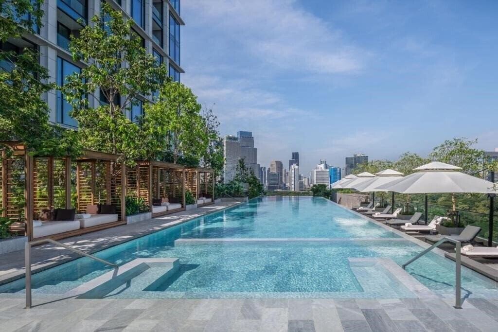 The Ritz-Carlton Bangkok 5* қонақ үйі